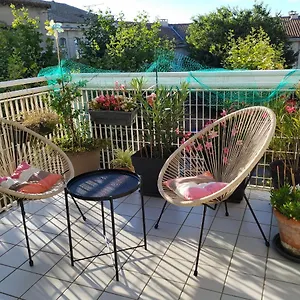Charming Duplex With Terrace Historical City Center Apartment